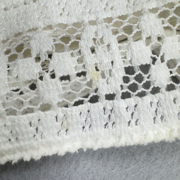 Lilly Pulitzer Calera Jungle White Lace Gold Beaded Halter Sleeveless Size 4 - Picture 7 of 13